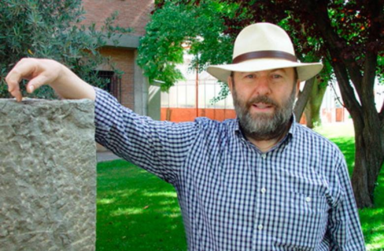 Imagen de Luis Alfonso del Río con sombrero